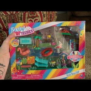 pop teenies party